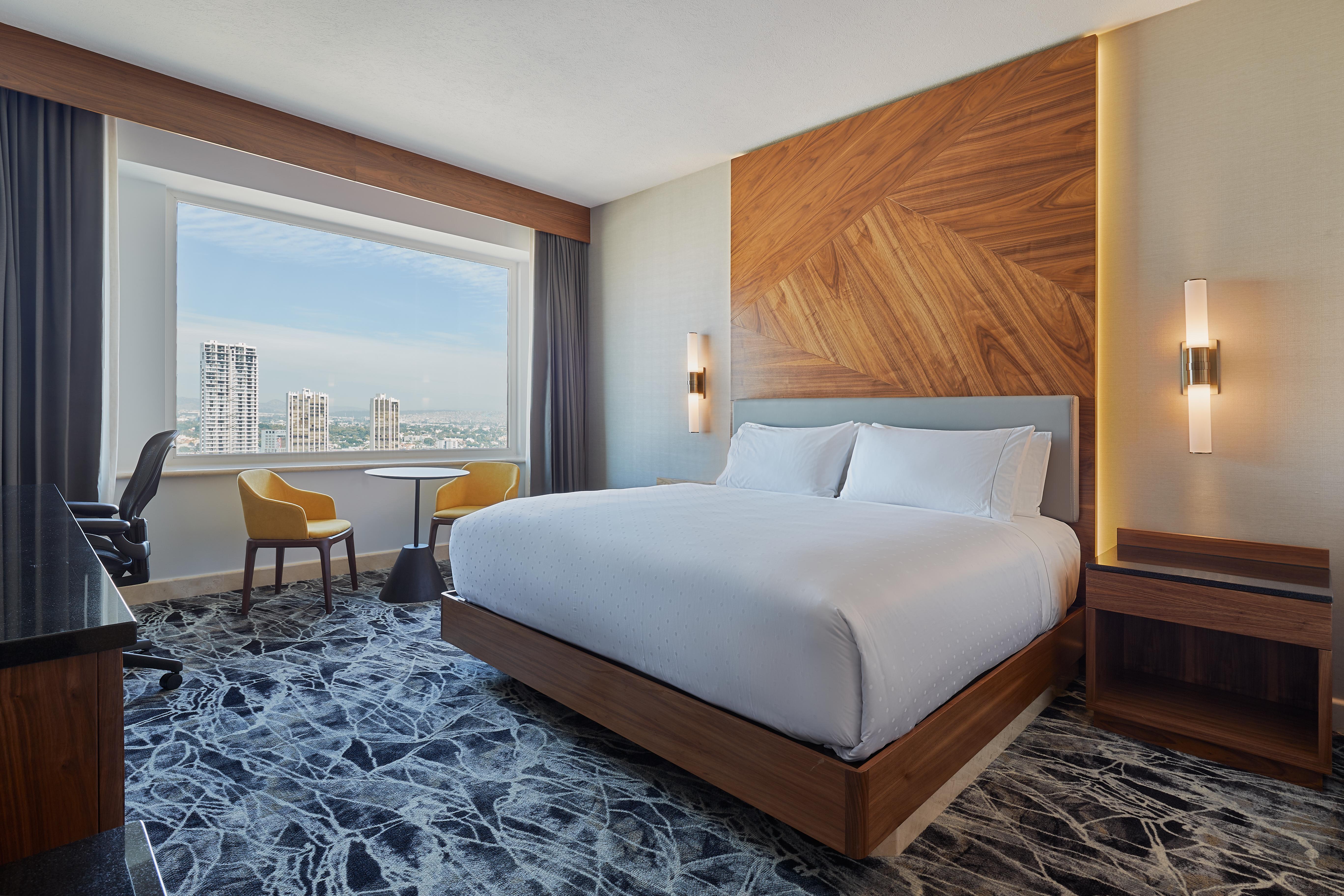 แกรนด์ เฟียสตา อเมริกานา กวาดาลาคารา คันทรี คลับ Hotel กัวดาลาฮารา ภายนอก รูปภาพ